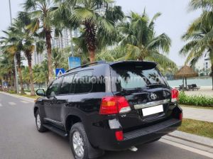 Xe Toyota Land Cruiser VX 4.6 V8 2015