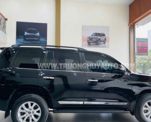 Xe Toyota Land Cruiser VX 4.6 V8 2017