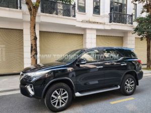 Xe Toyota Fortuner 2.7V 4x4 AT 2017