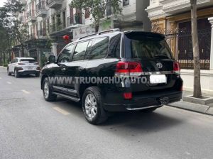 Xe Toyota Land Cruiser VX 4.6 V8 2015