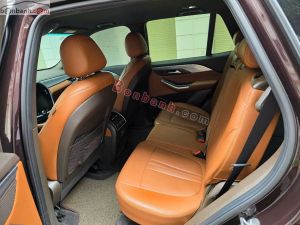 Xe VinFast Lux SA 2.0 Premium 2.0 AT 2019