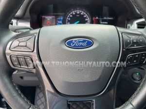 Xe Ford Everest Titanium 2.0L 4x4 AT 2018