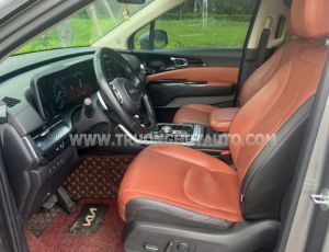 Xe Kia Carnival Signature 2.2D 2022