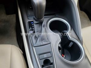 Xe Toyota Camry 2.0G 2022