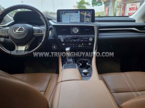 Xe Lexus RX 300 2022