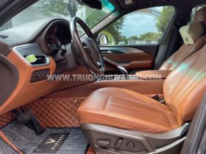 Xe VinFast Lux SA 2.0 Premium 2.0 AT 2020