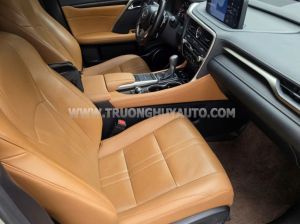 Xe Lexus RX 300 2021