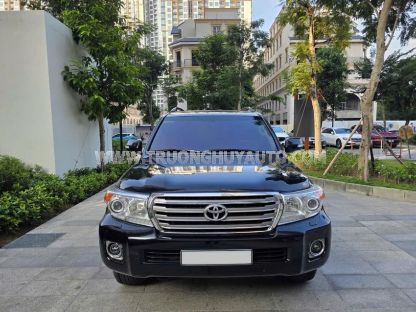 Toyota Land Cruiser VX 4.6 V8