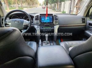 Xe Toyota Land Cruiser VX 4.6 V8 2015