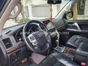 Xe Toyota Land Cruiser VX 4.6 V8 2015