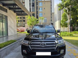 Xe Toyota Land Cruiser 4.6 V8 2020