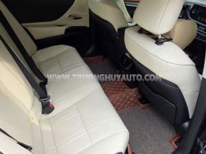 Xe Lexus ES 250 2022