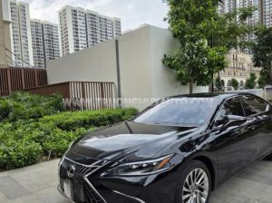 Xe Lexus ES 250 2022
