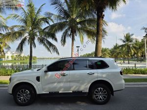 Xe Ford Everest Ambiente 2.0L 4x2 AT 2024
