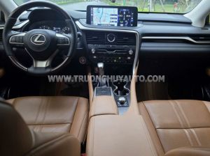 Xe Lexus RX 300 2022