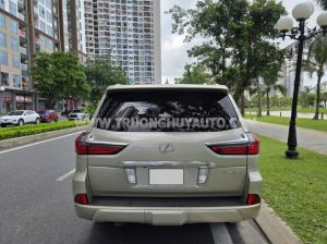 Xe Lexus LX 570 2016