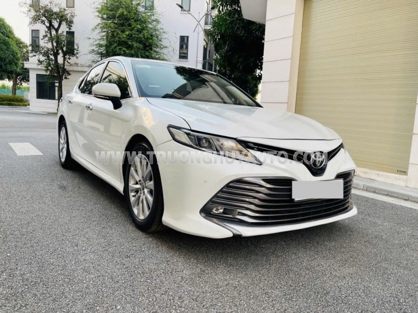 Toyota Camry 2.0G