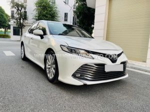 Xe Toyota Camry 2.0G 2020