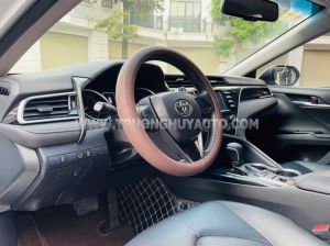 Xe Toyota Camry 2.0G 2020