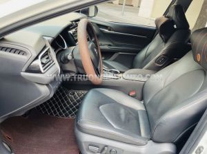 Xe Toyota Camry 2.0G 2020