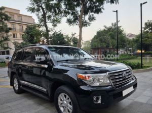 Xe Toyota Land Cruiser VX 4.6 V8 2015