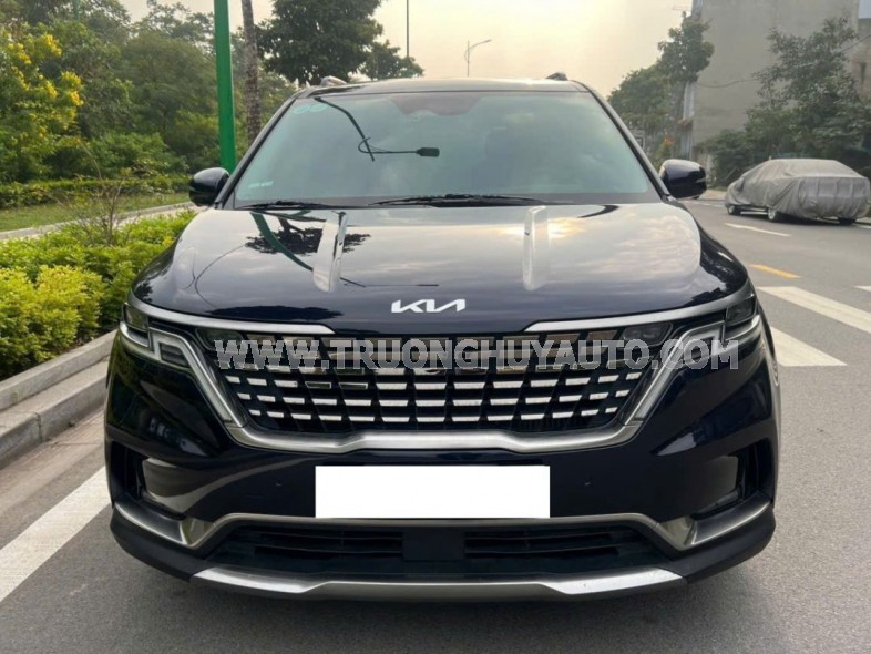 Kia Carnival Signature 2.2D