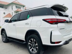 Xe Toyota Fortuner Legender 2.4L 4x2 AT 2024