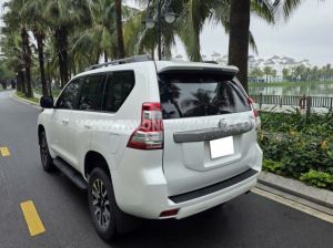Xe Toyota Prado TXL 2.7L 2017