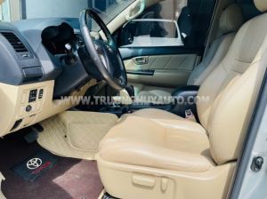 Xe Toyota Fortuner 2.7V 4x2 AT 2014