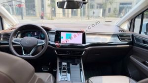 Xe Volkswagen Viloran Luxury 2024