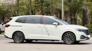 Xe Volkswagen Viloran Luxury 2024