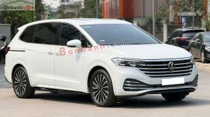 Xe Volkswagen Viloran Luxury 2024
