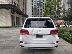 Xe Toyota Land Cruiser VX 4.6 V8 2015