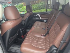 Xe Toyota Land Cruiser VX 4.6 V8 2015