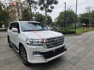Xe Toyota Land Cruiser VX 4.6 V8 2015