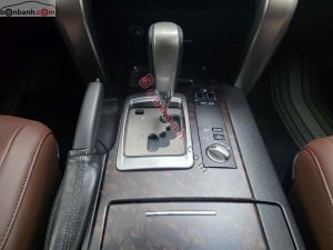 Xe Toyota Land Cruiser VX 4.6 V8 2015