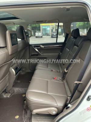 Xe Lexus GX 460 2015