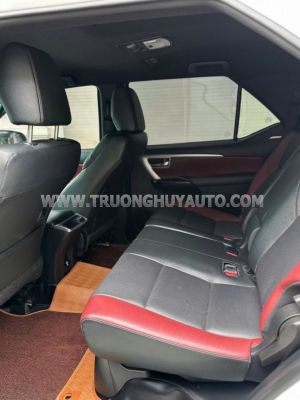 Xe Toyota Fortuner Legender 2.4L 4x2 AT 2024