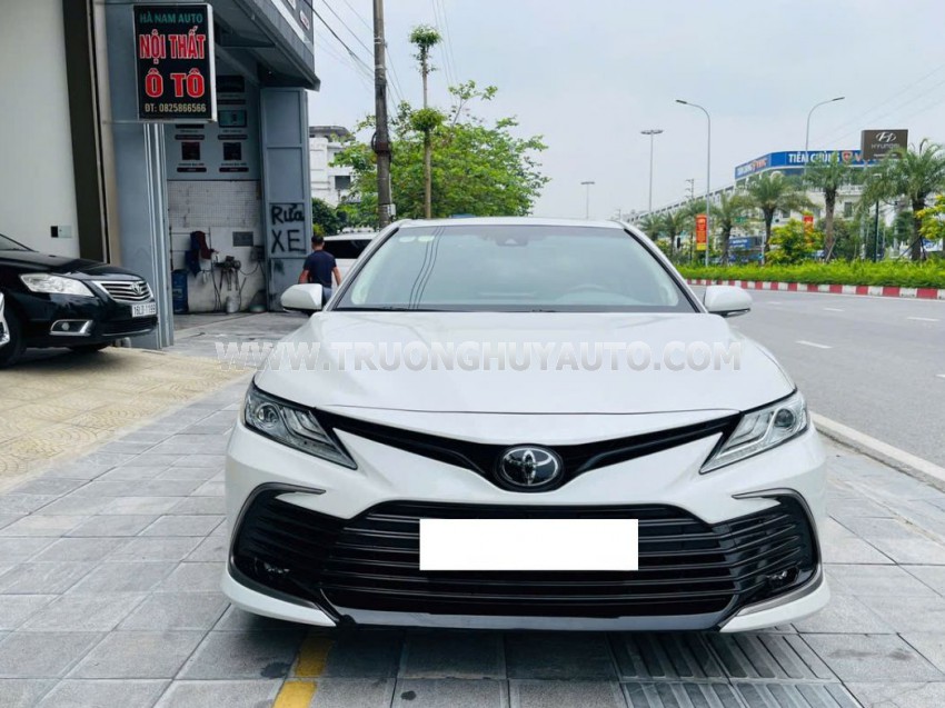 Toyota Camry 2.0Q