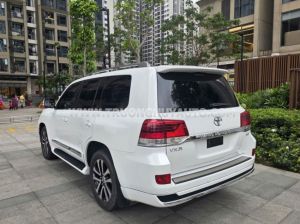 Xe Toyota Land Cruiser VX 4.6 V8 2015