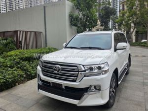 Xe Toyota Land Cruiser VX 4.6 V8 2015