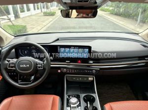 Xe Kia Carnival Signature 2.2D 2024