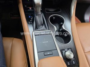 Xe Lexus RX 300 2022