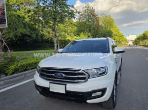Xe Ford Everest Trend 2.0L 4x2 AT 2019