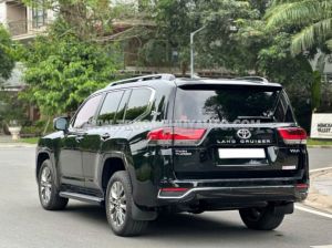 Xe Toyota Land Cruiser 3.5 V6 2024