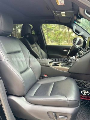 Xe Toyota Land Cruiser 3.5 V6 2024