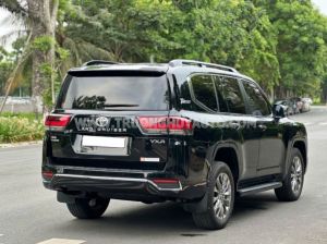 Xe Toyota Land Cruiser 3.5 V6 2024