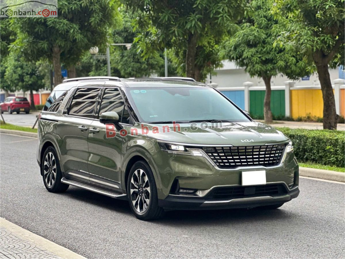 Kia Carnival Signature 2.2D