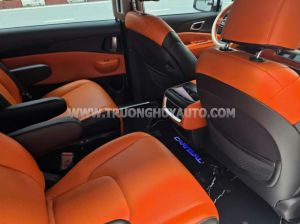Xe Kia Carnival Luxury 2.2D 2025