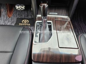 Xe Toyota Camry 2.5Q 2018